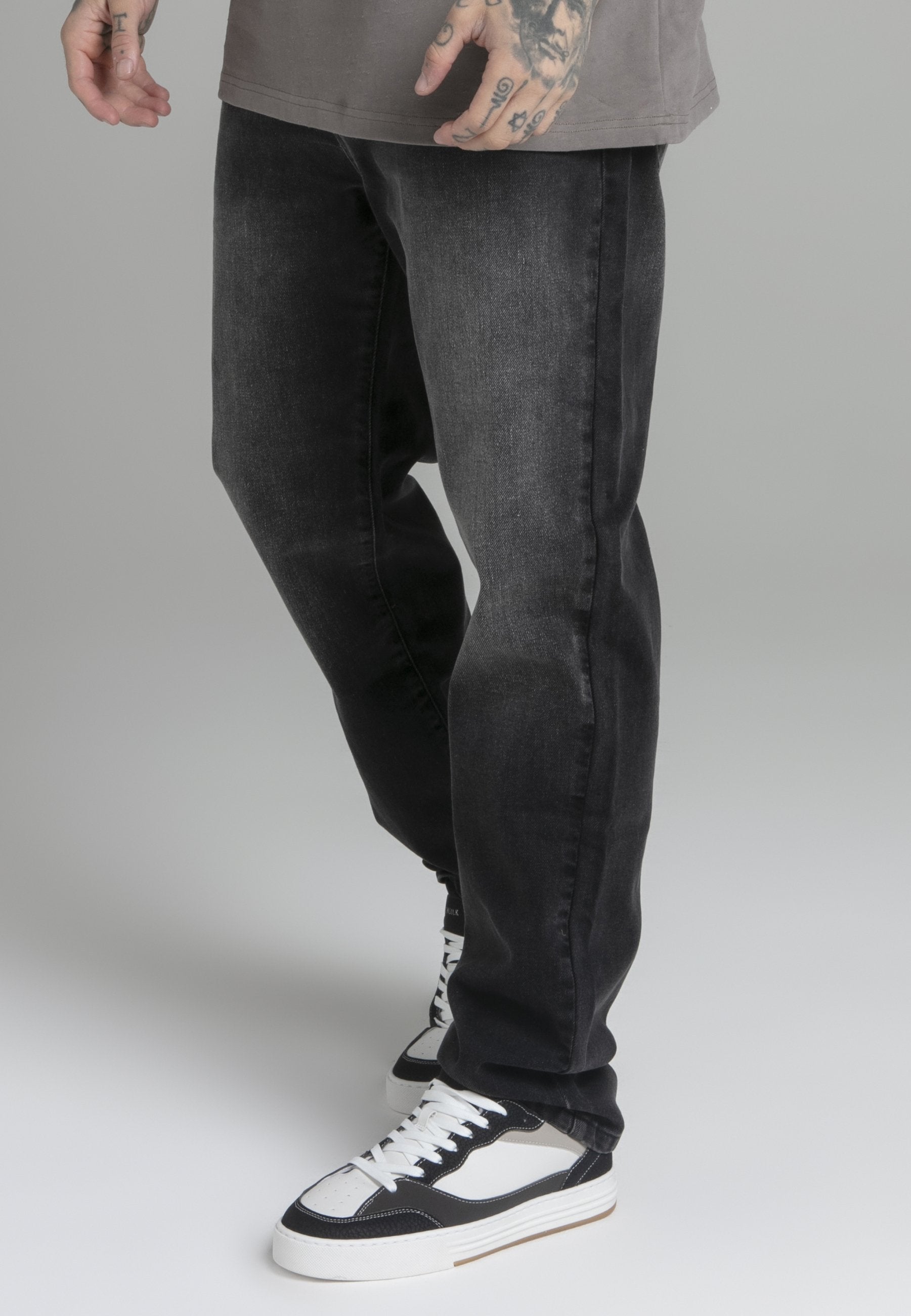 SIKSILK LOOSE FIT