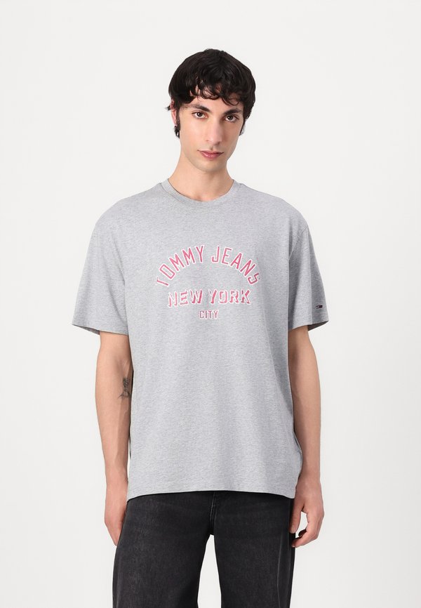 Tommy Jeans TEE