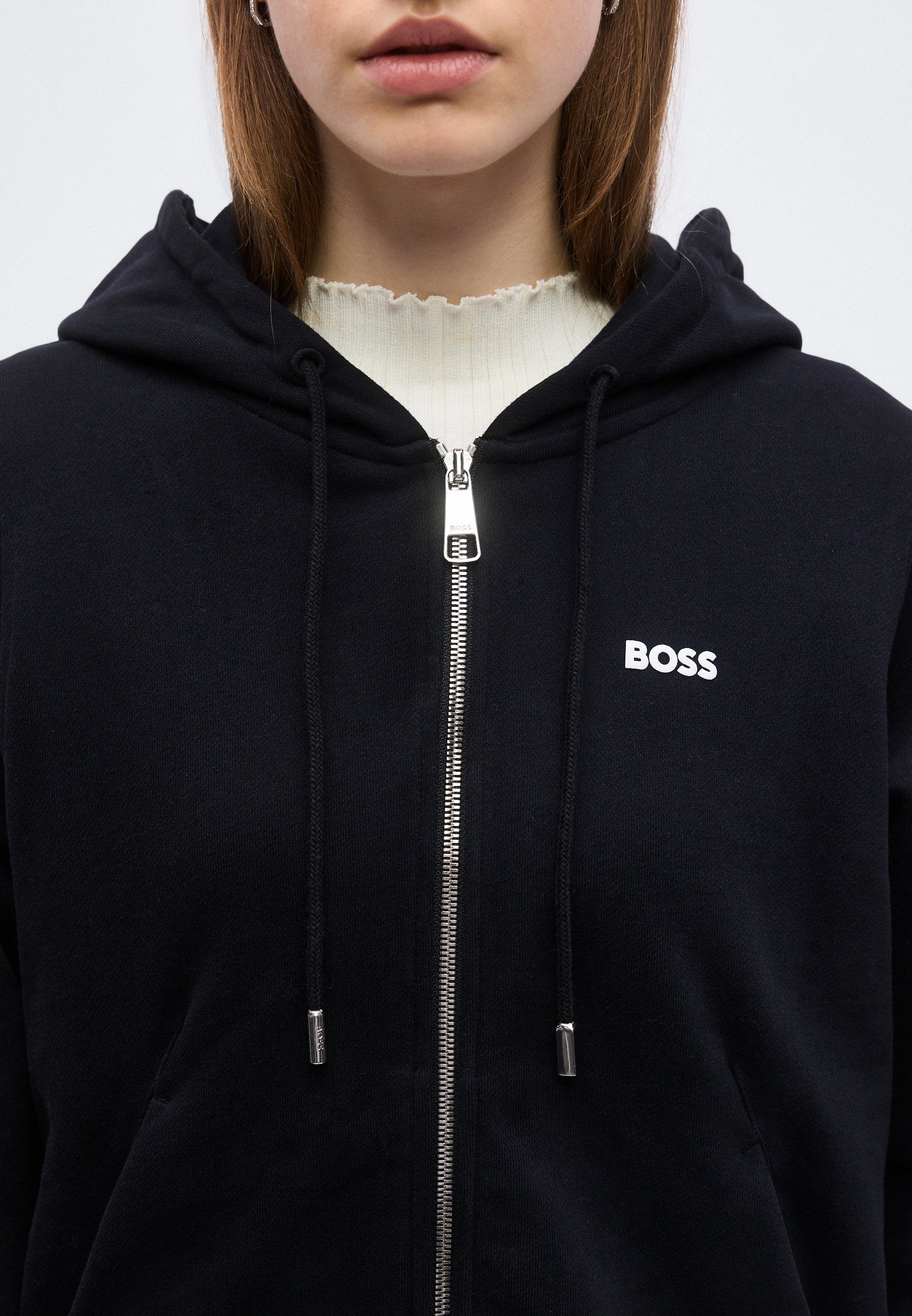 BOSS EMUS