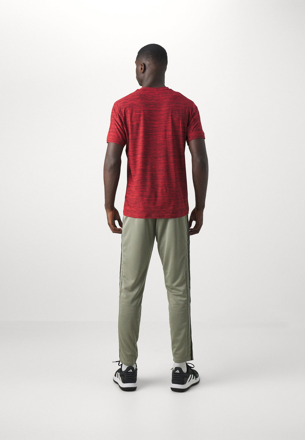adidas Performance TRAIN ESSENTIALS 3-STRIPES