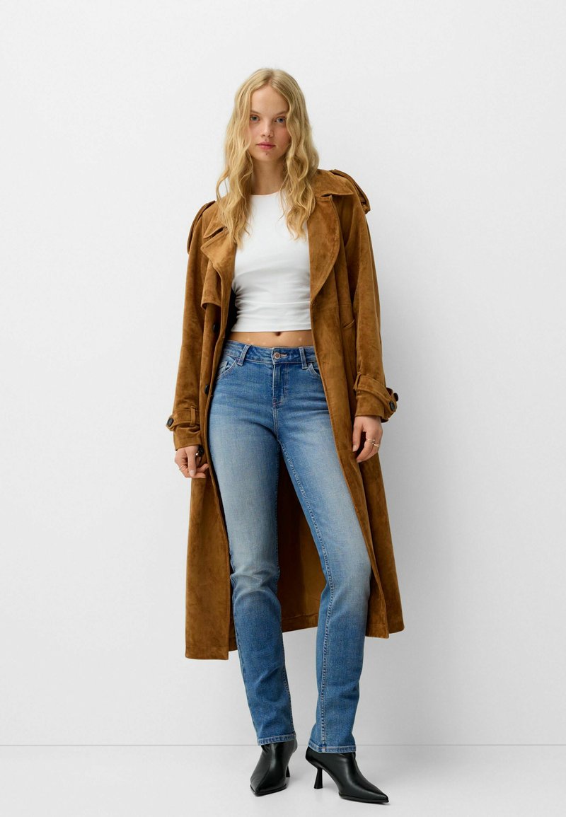 Bershka Jeans Slim Fit Media 1