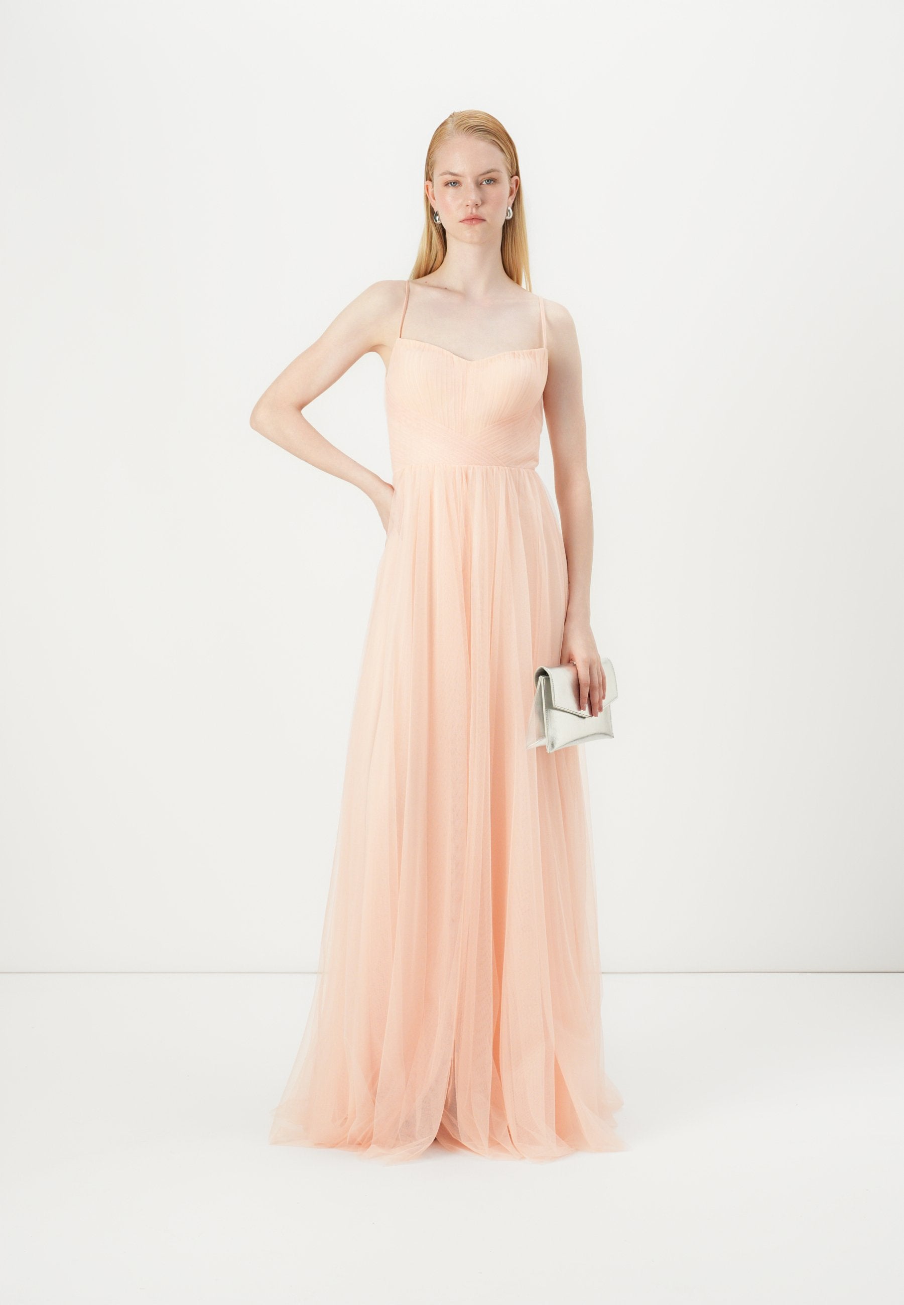 Pronovias