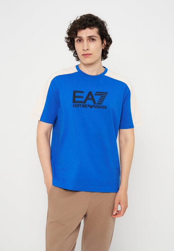 EA7 Emporio Armani