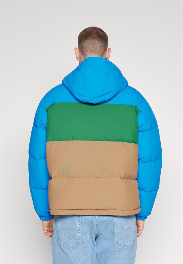 Lacoste PLUS