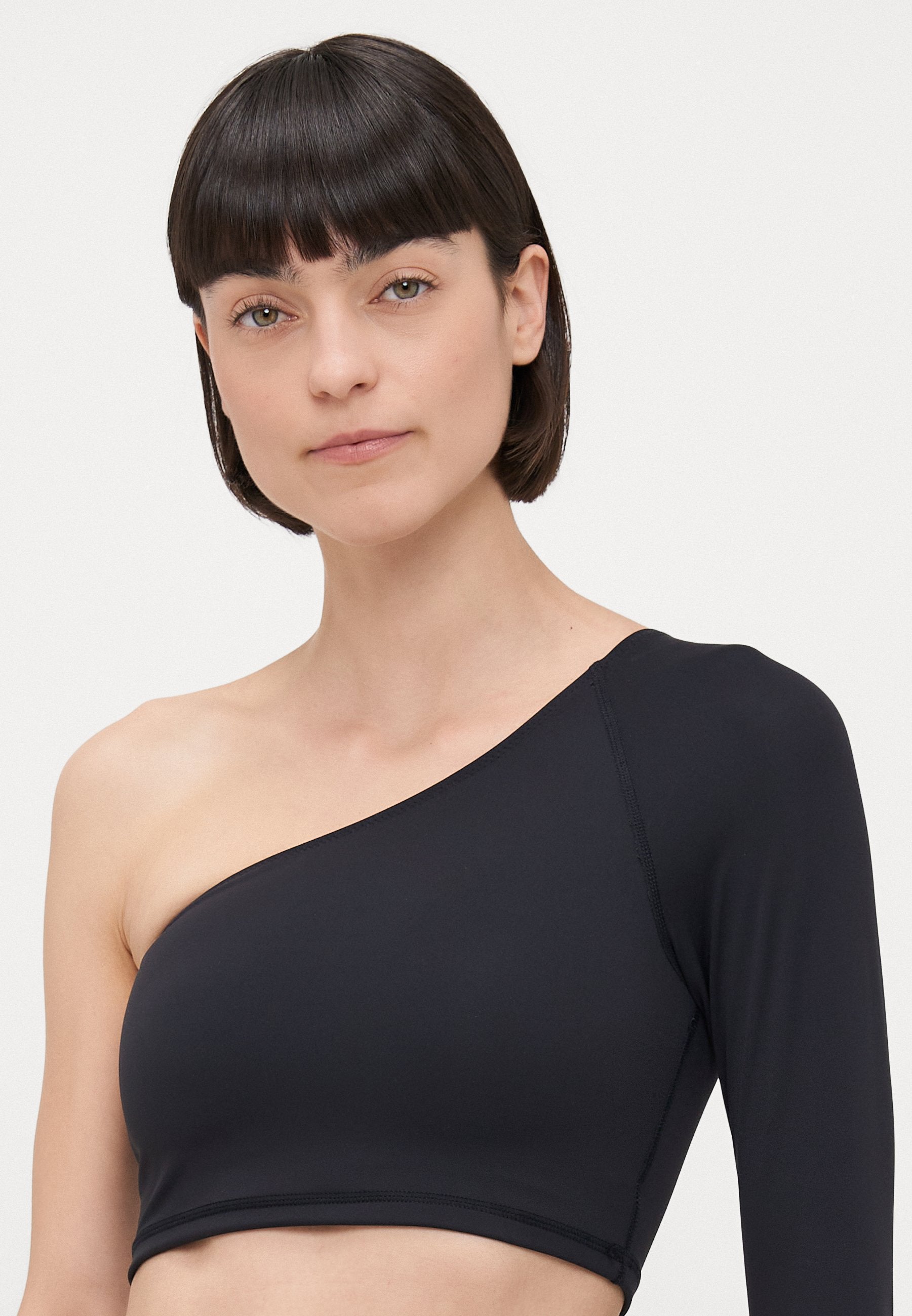 It's Now Cool THE CONTOUR ONE SHOULDER