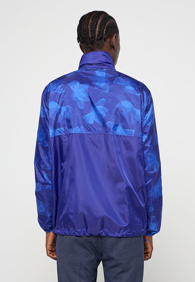 Armani Exchange Leichte Jacke Media 3