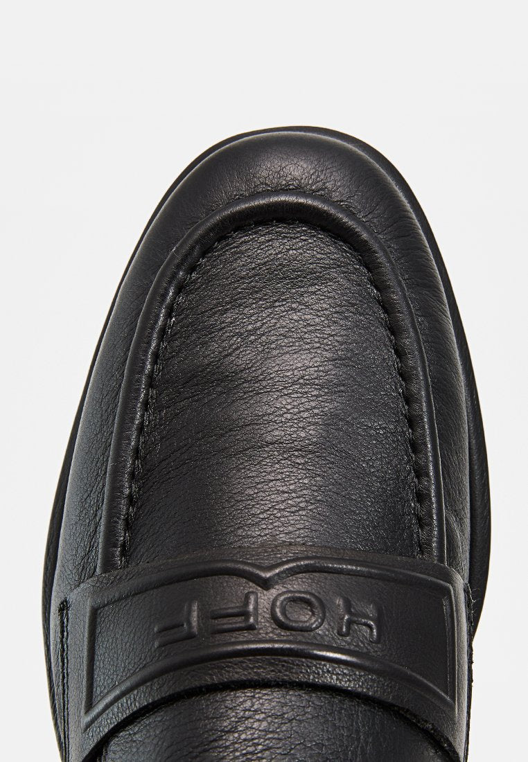 HOFF Slipper Media 4