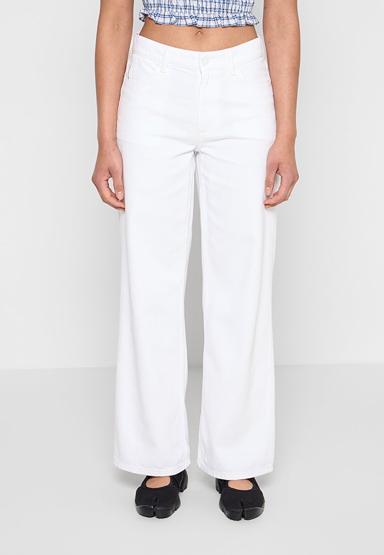 DENIM TROUSERS, MID WAIST, WIDE LEG Media 1
