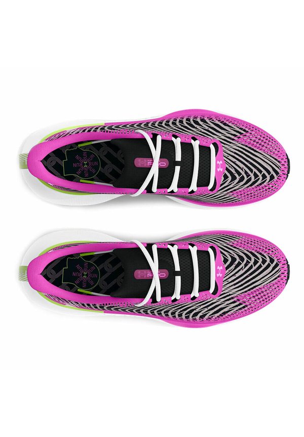 Under Armour INFINITE PRO RUN ANYWHERE