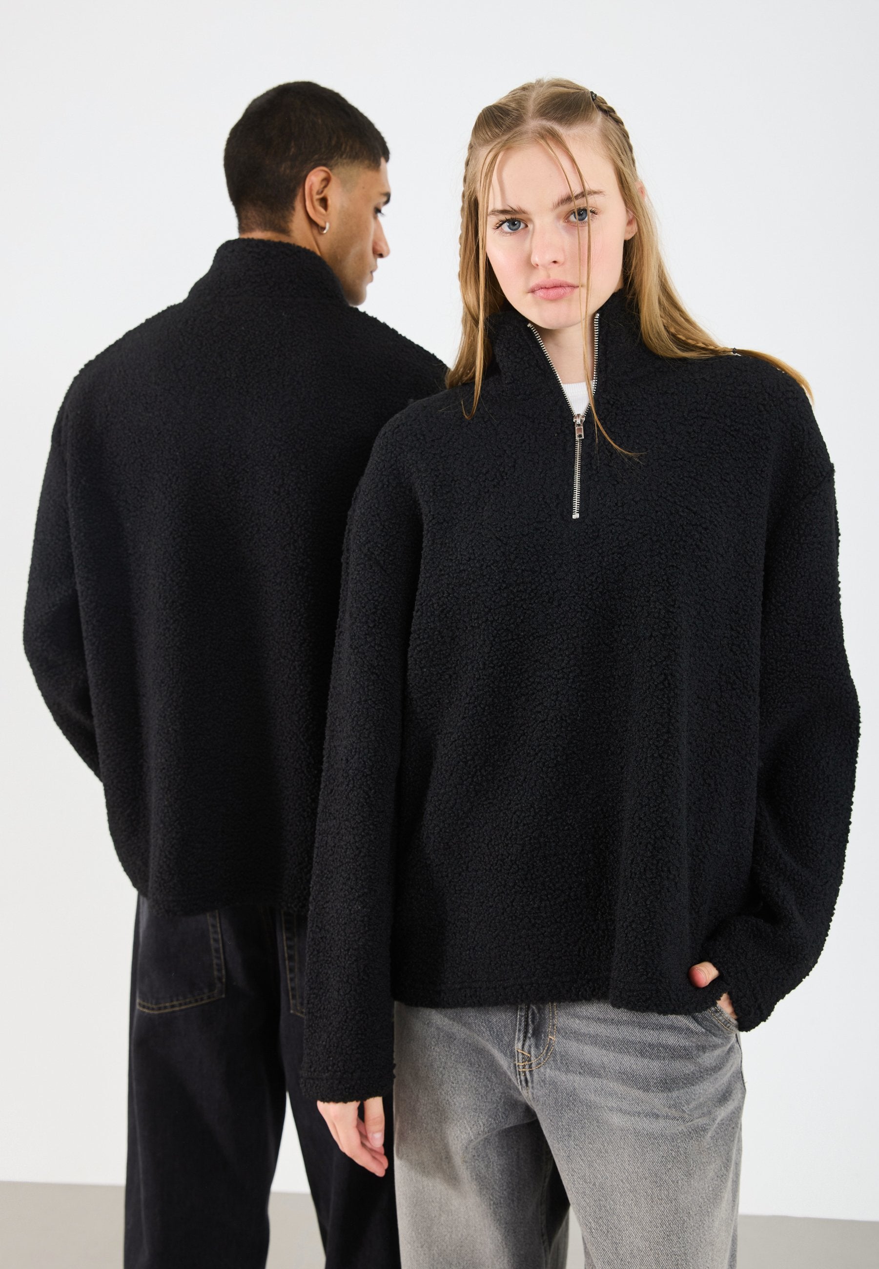 YOURTURN UNISEX SHERPA RELAXED FIT QUARTER-ZIP SWEATSHIRT