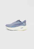 Puma MAGNIFY NITRO 3 - Road running shoes - gray sky/deep plum/vibrant silver-coloured