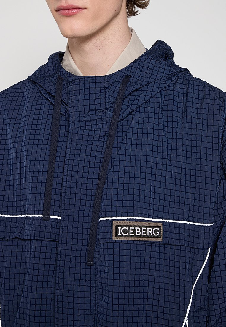 Iceberg