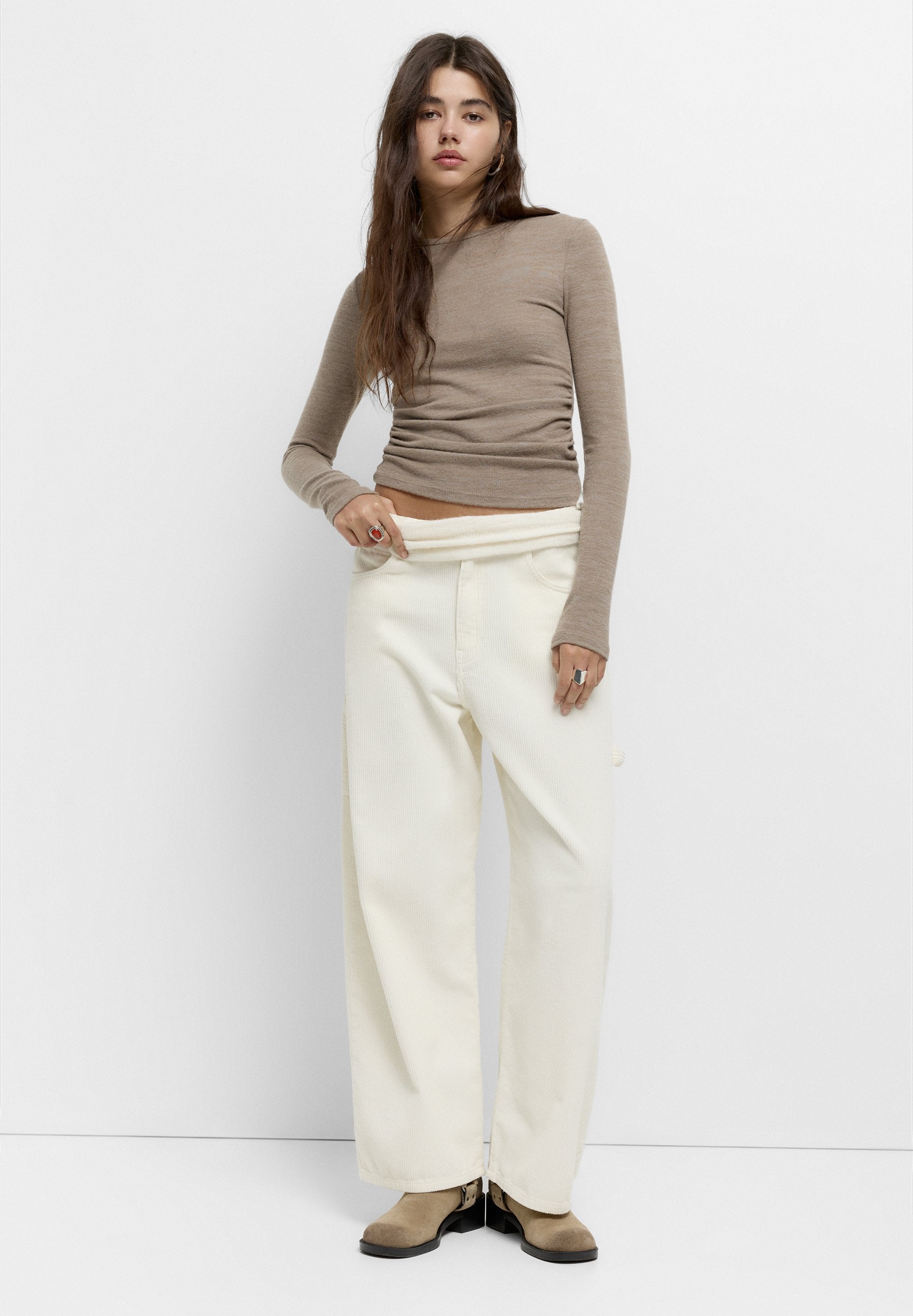 PULL&BEAR SOFT TOUCH GATHERED