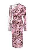Langärmliges, einseitig getragenes Kleid mit pink-schwarzem Leopardenmuster, das über ein drapiertes Design, eine weiche Textur und seitliche Knotendetails verfügt.