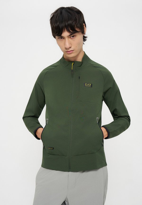 EA7 Emporio Armani