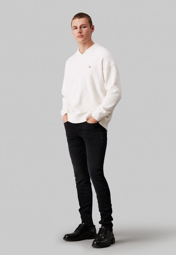 Calvin Klein Jeans  SLIM