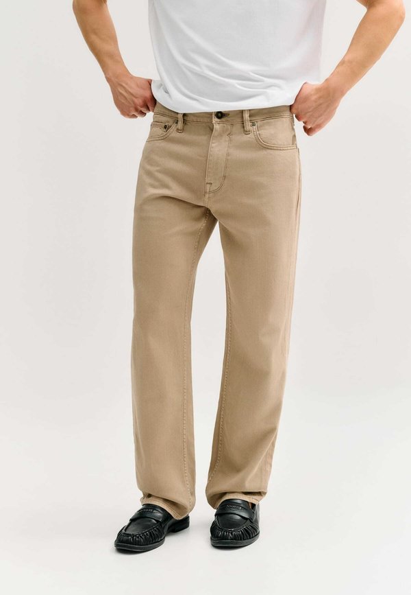 Guess MASON REGULAR-FIT JEANS - Loose Jeans - beige