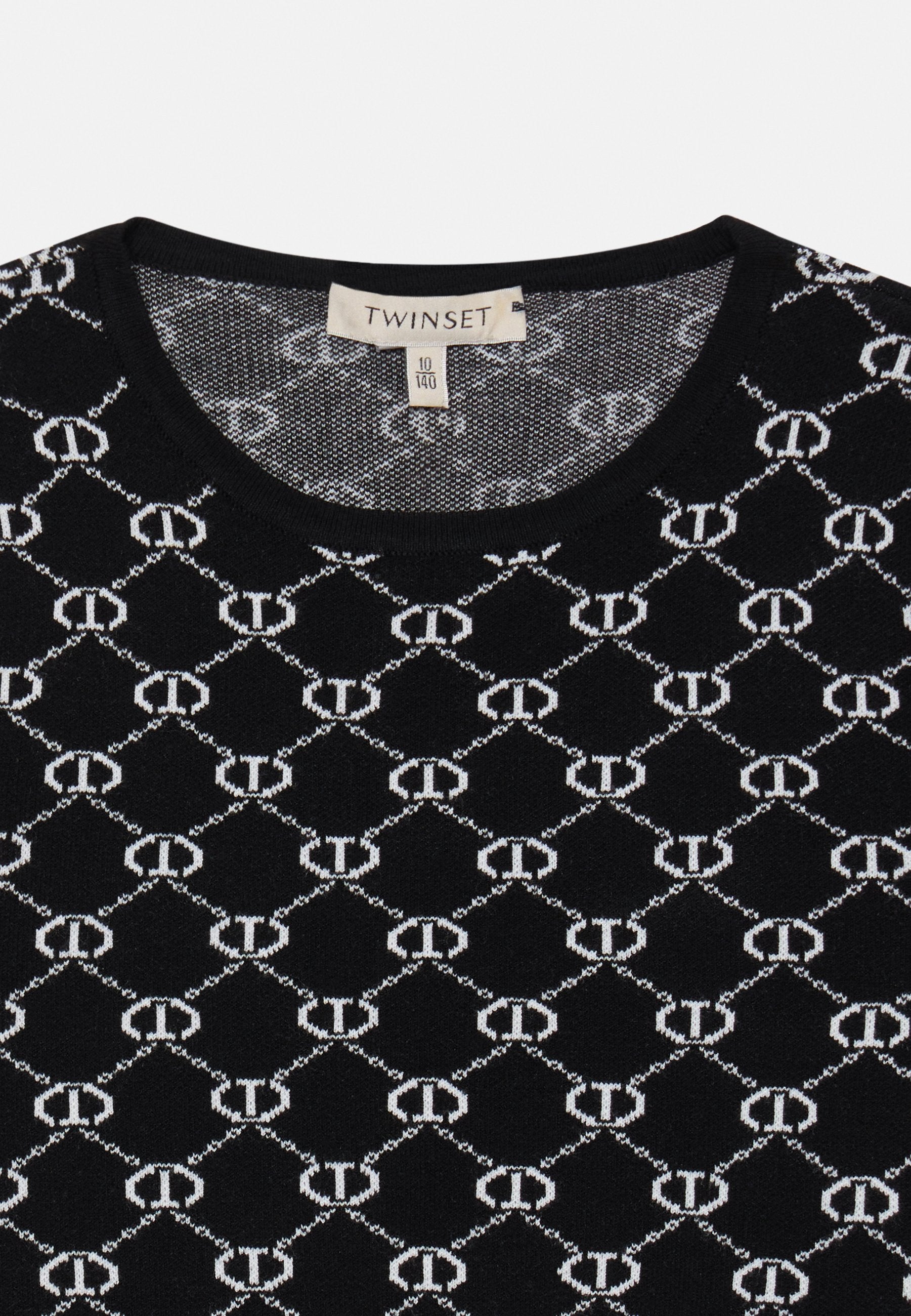 TWINSET