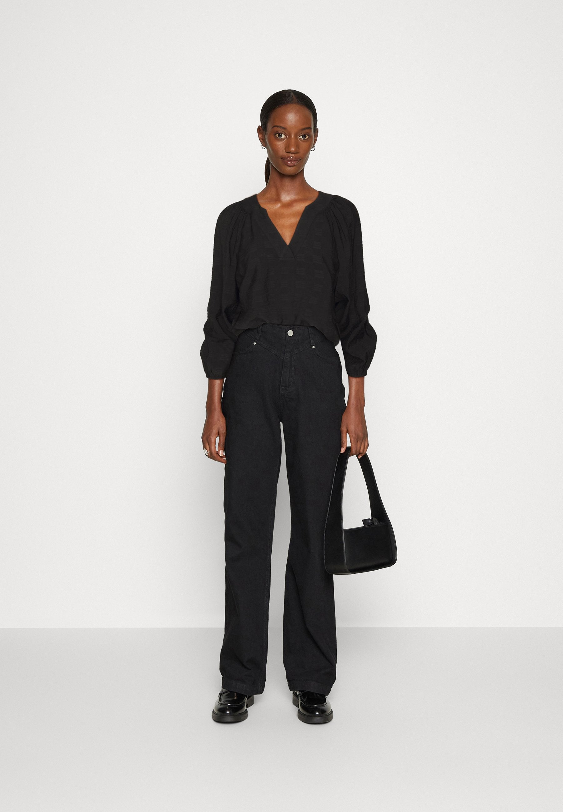 Selected SLFPERCY VNECK