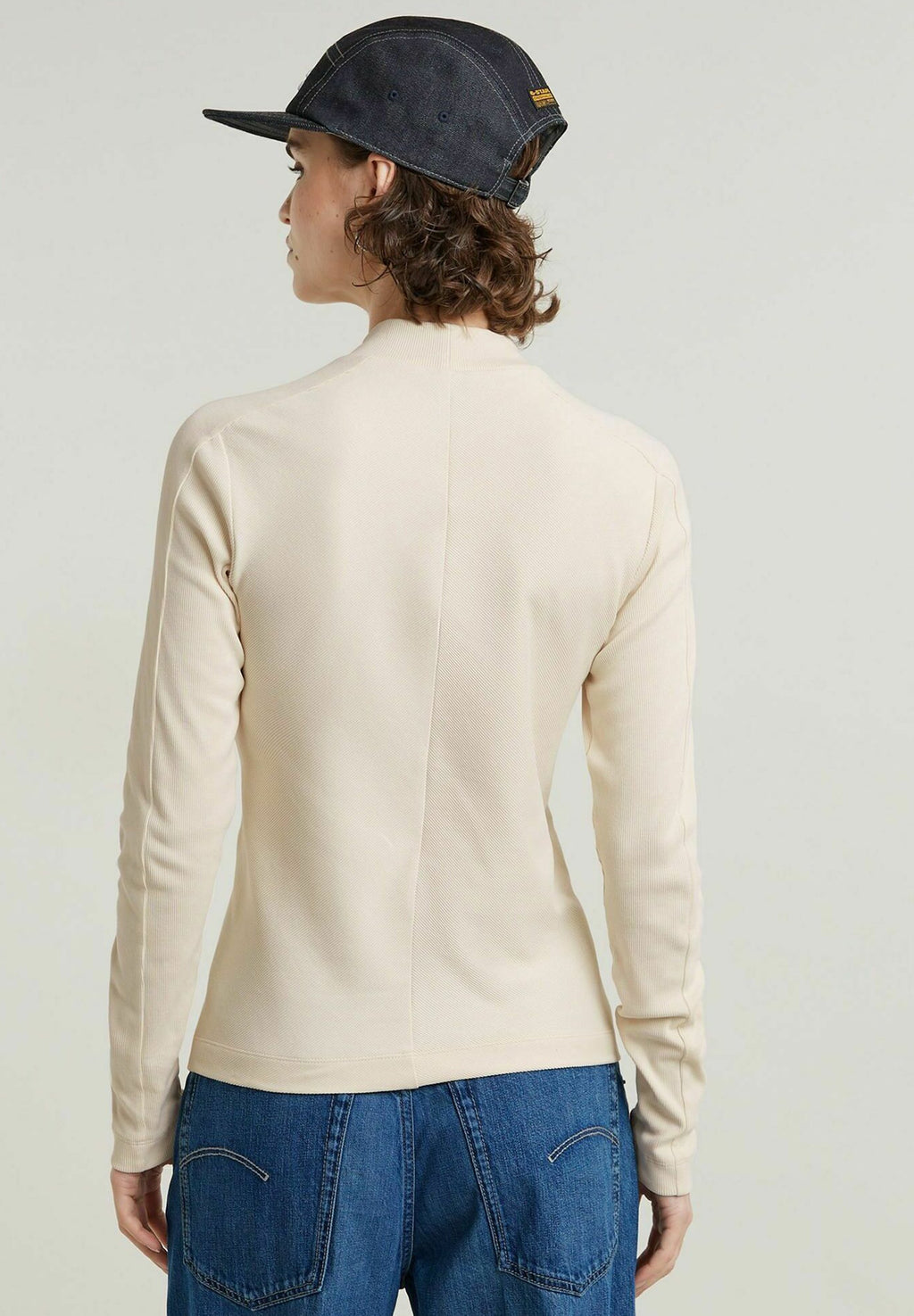 SLIM LONG SLEEVE Media 4