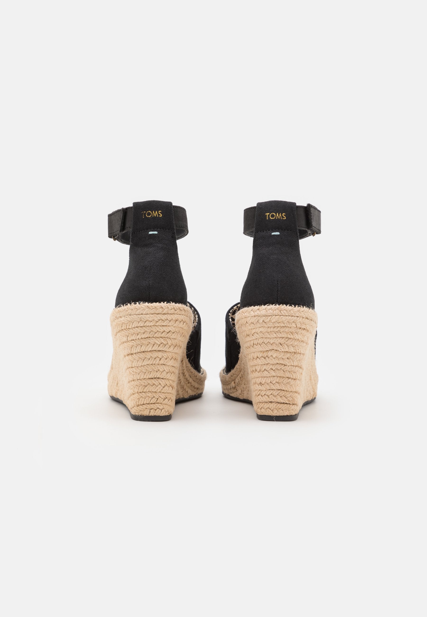 TOMS MARISOL
