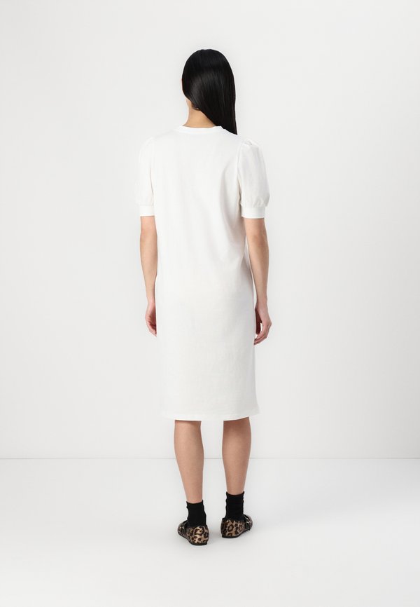 Aware VMKERRY O-NECK VMA