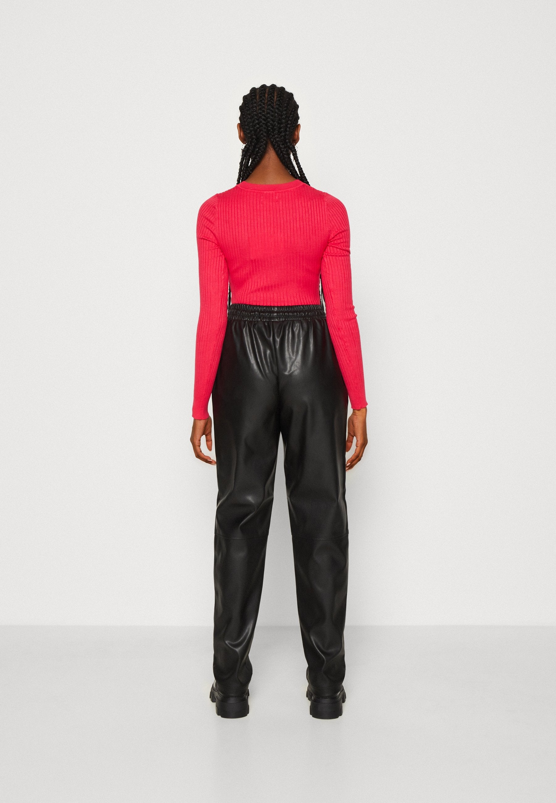 Pieces PCSELMA TAPERED PANT