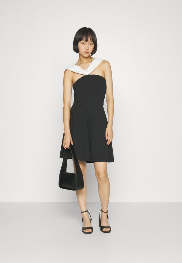 WAL G PETITE ALIA OFF SHOULDER SKATER