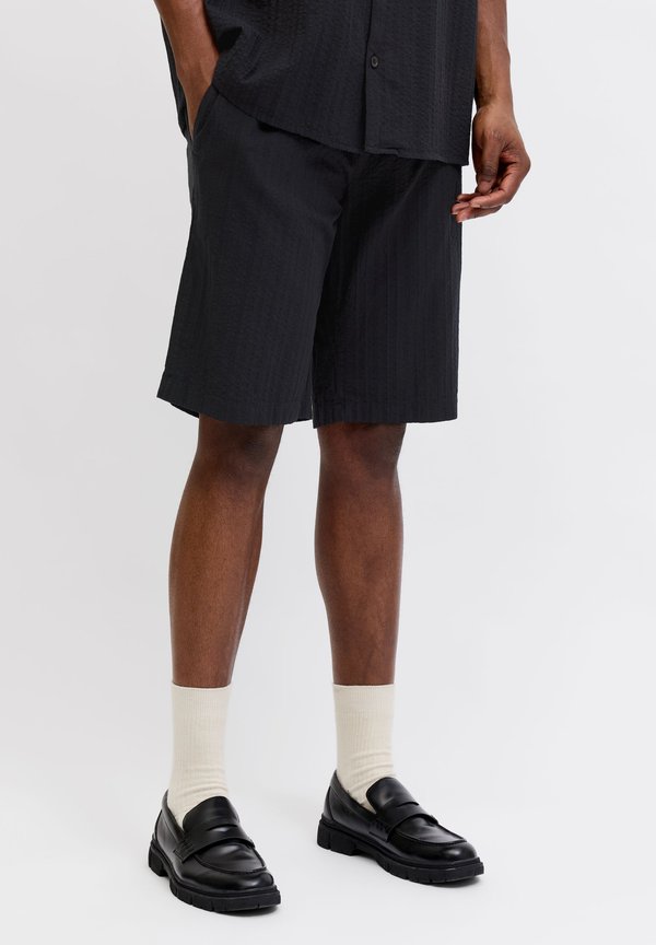 Jack & Jones Plus Size Loose Fit - Shorts - black