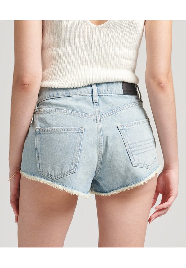 Superdry & Co VINTAGE RISE CUT OFF