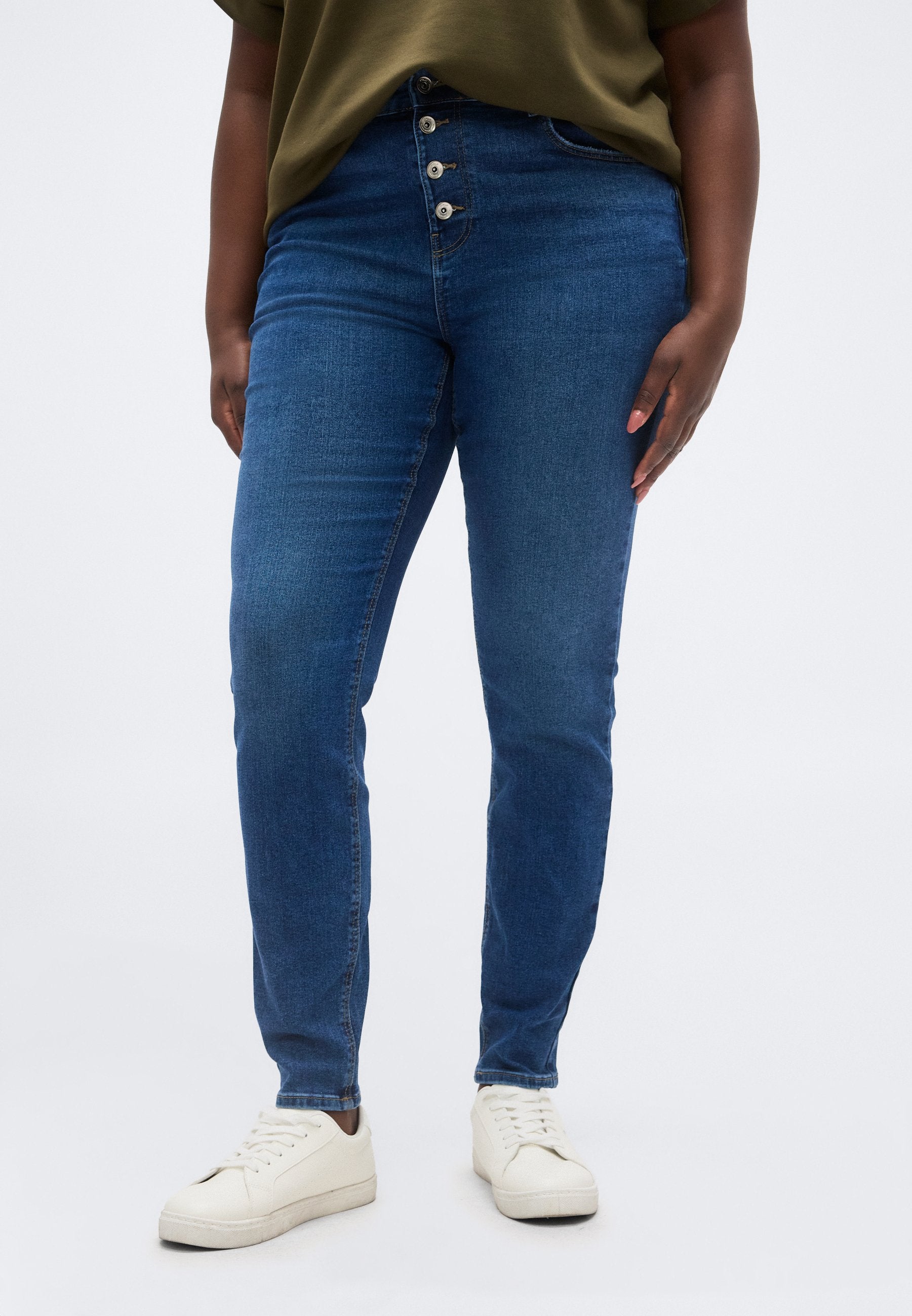 CARLOLA MIDWAIST  Media 3