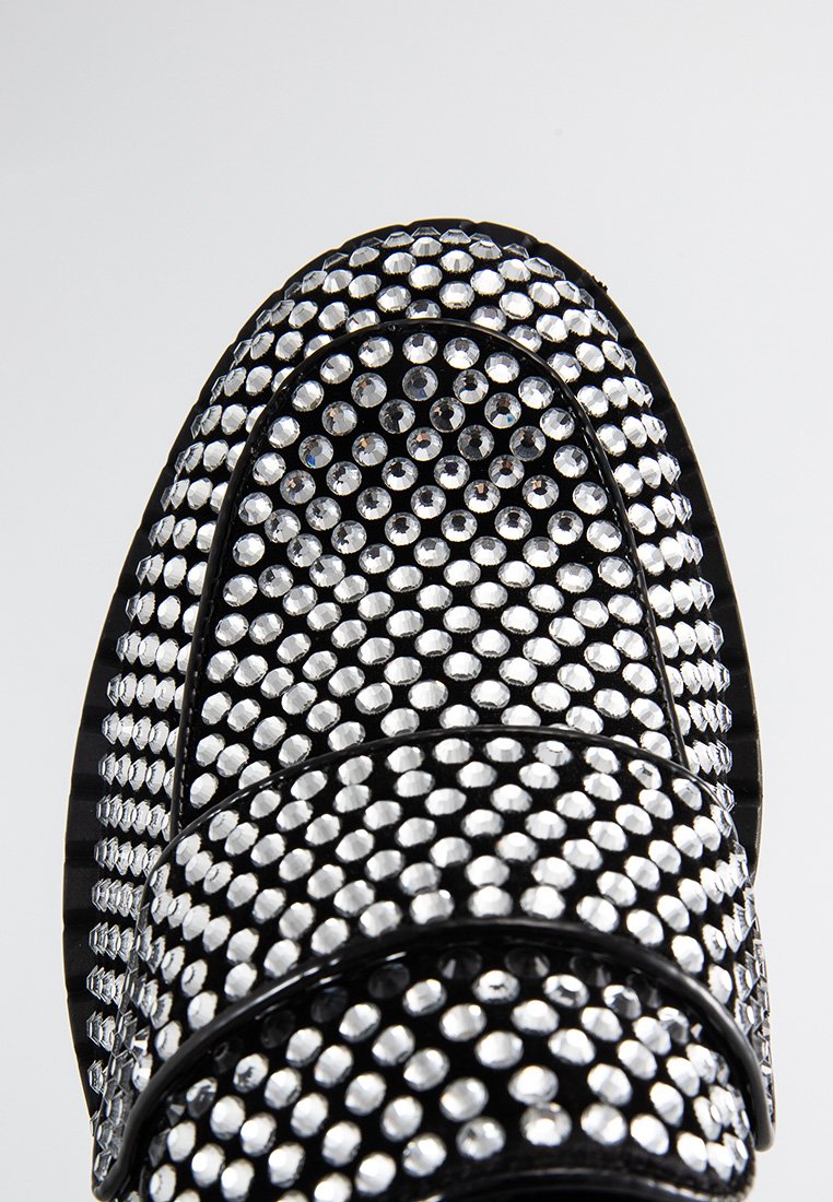 Jeffrey Campbell LIBRARY-JL