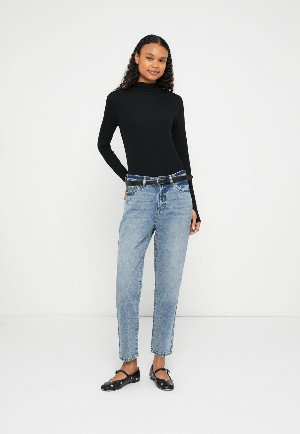 Armani Exchange Jeans Relaxed Fit Media 3