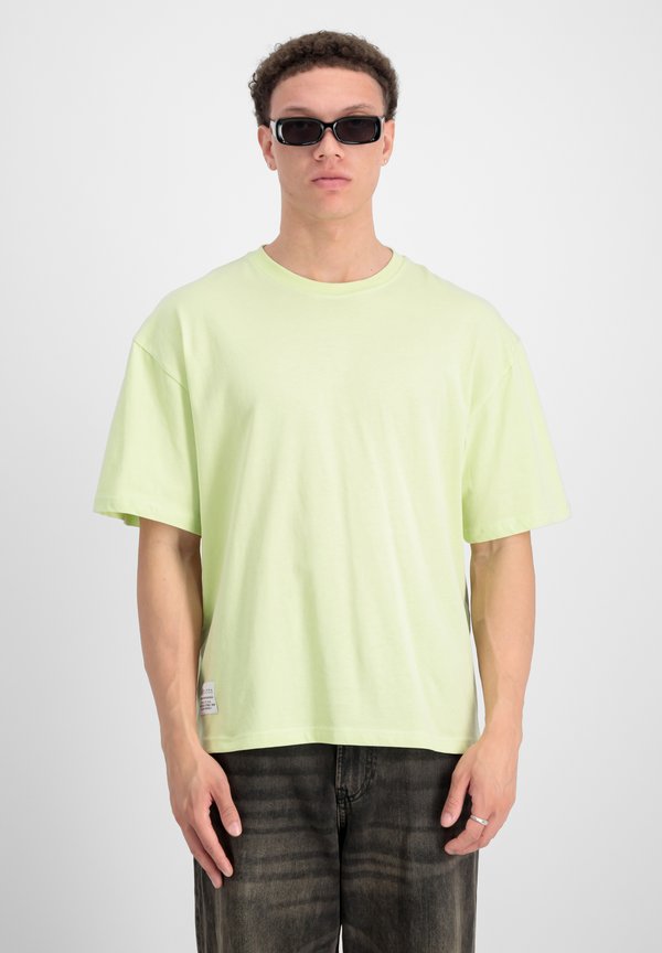 Alpha Industries LOGO