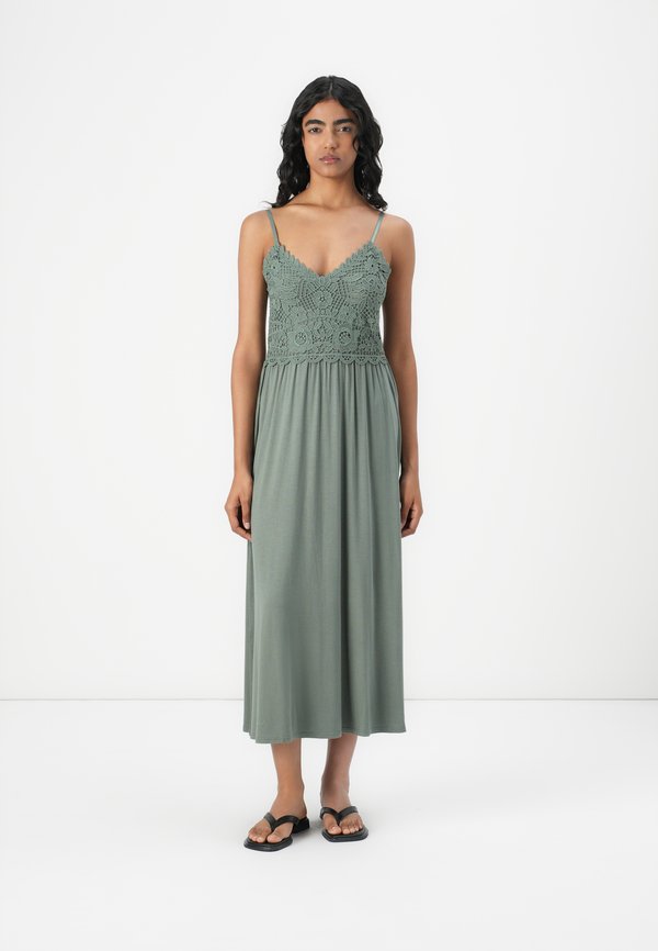 ONLY ONLHONEY Short - Maxi dress - laurel wreath