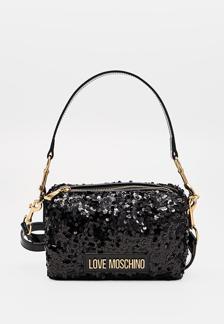 Love Moschino