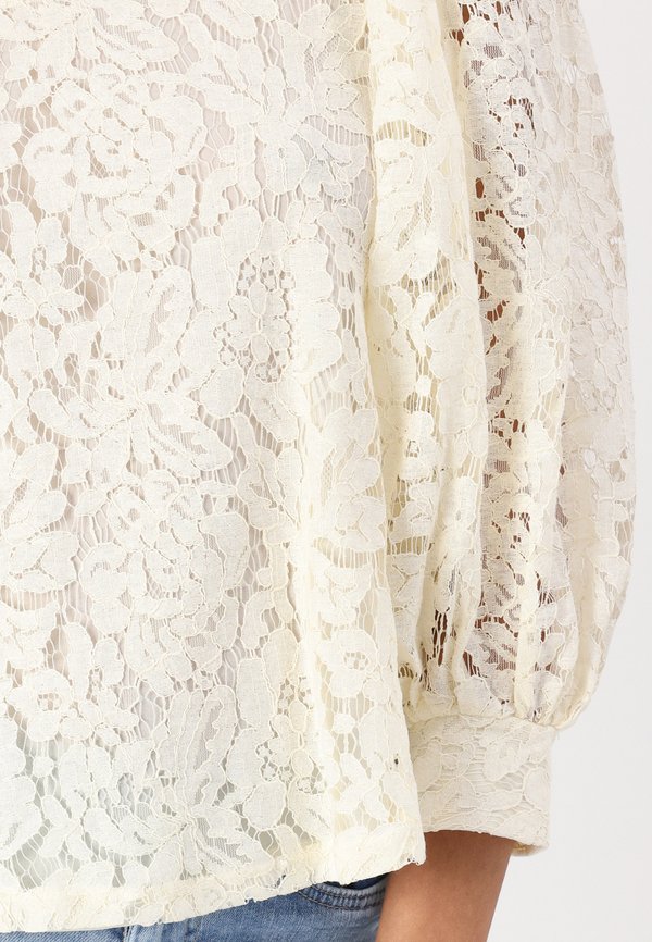 ONLY ONLBINA YRSA V NECK