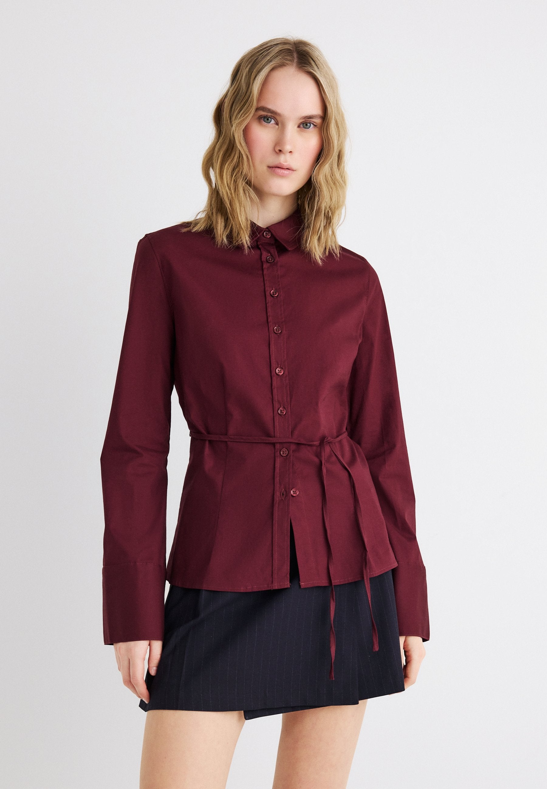 Gina Tricot SHAPED TIE BLOUSE