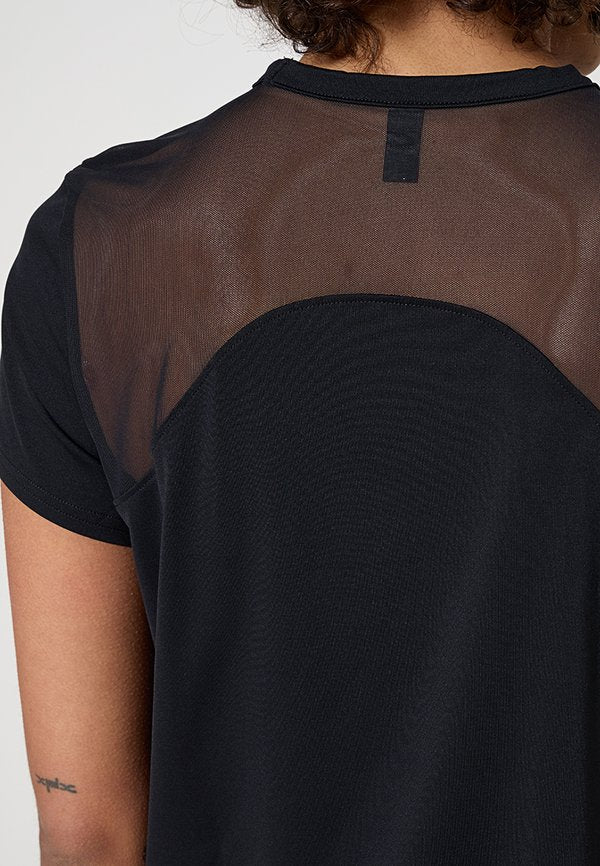 Under Armour LOOSE FIT