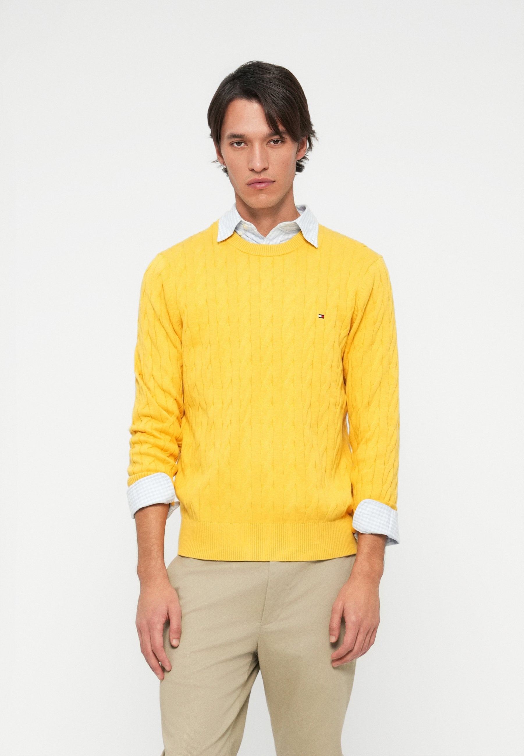 CLASSIC CABLE CREW NECK  ELEVATED ESSENTIALS Media 3