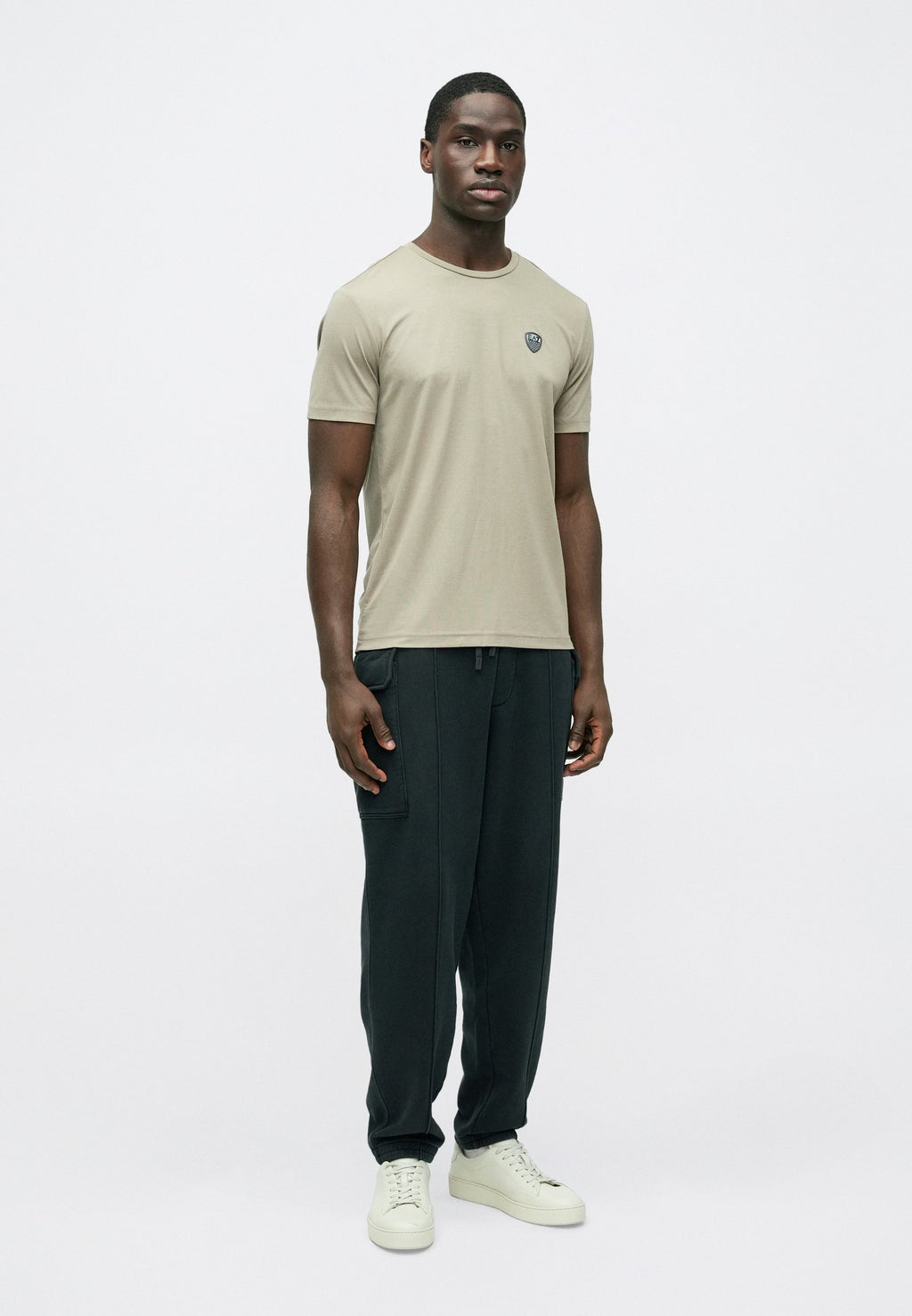 EA7 Emporio Armani  TRAIN PREMIUM SHIELD TEE
