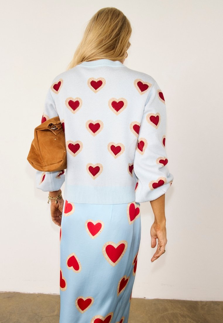 Never Fully Dressed HEART