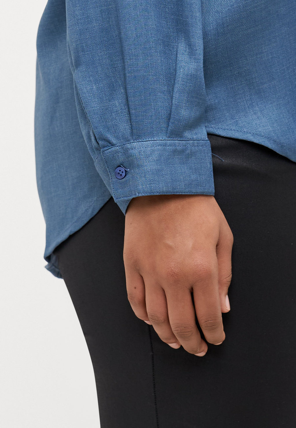 CARHASSY SHIRT Media 6