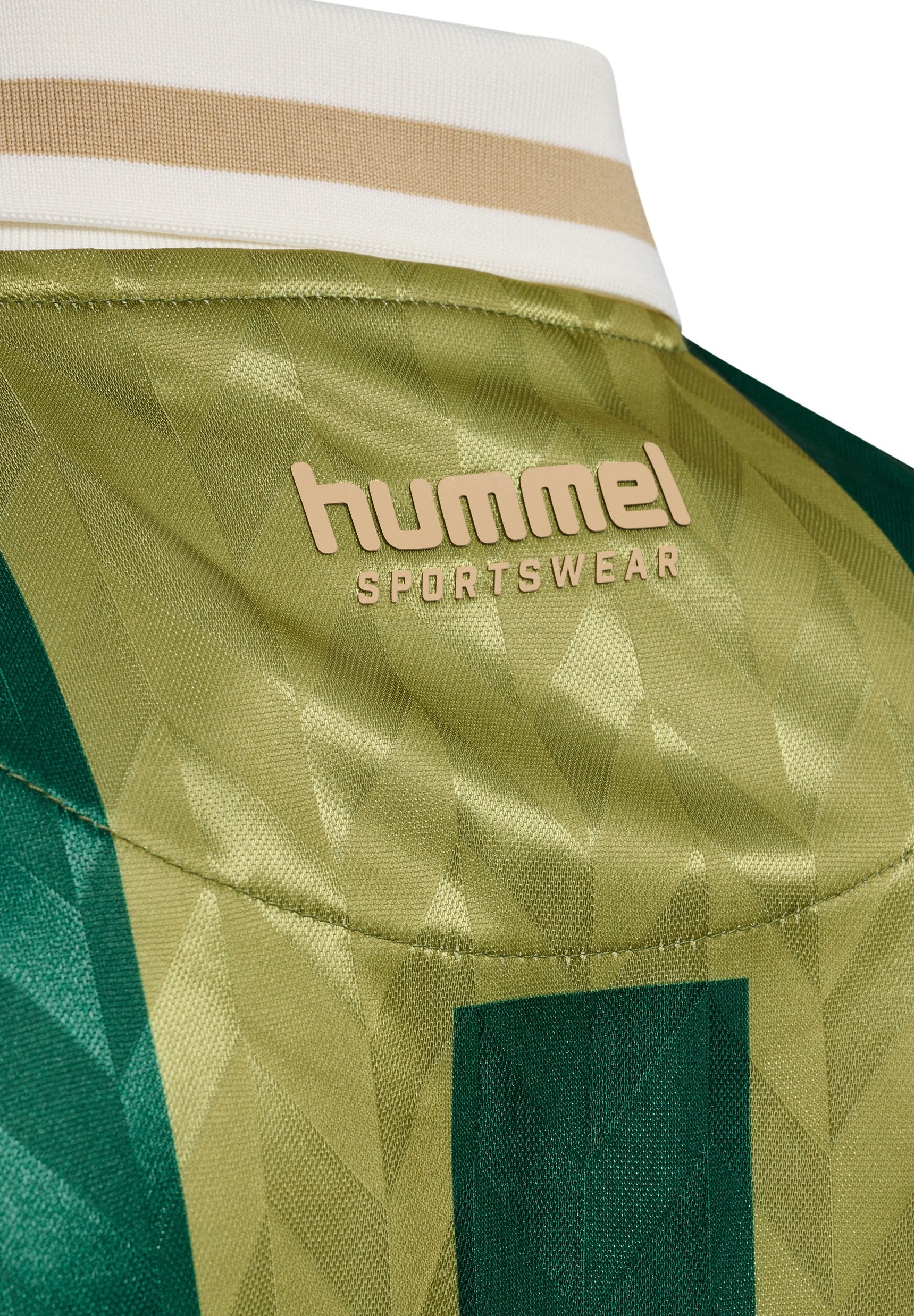 Hummel SOCCER