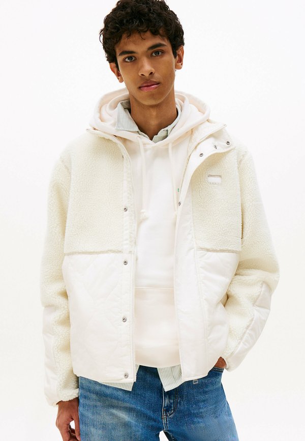 Tommy Jeans QUILTED