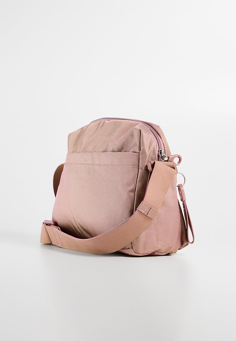 Mandarina Duck