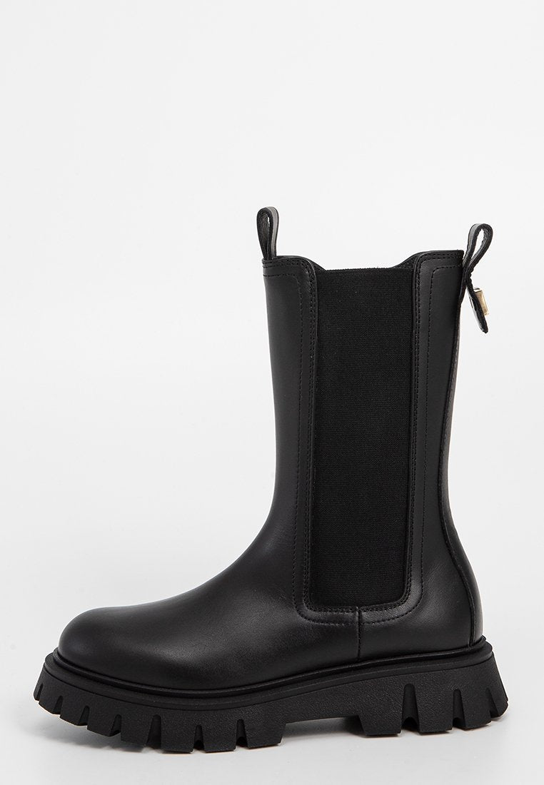 Dsquared2