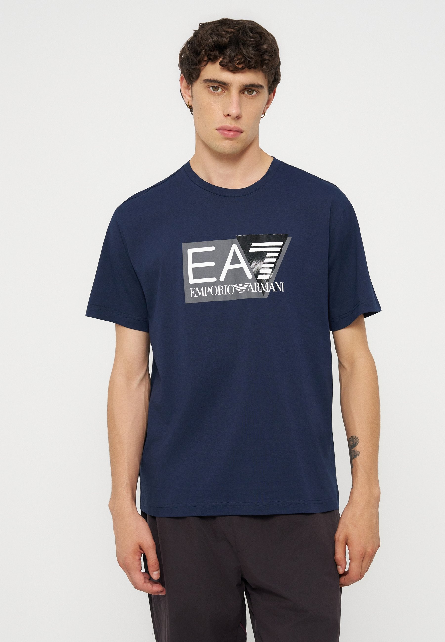 EA7 Emporio Armani T-Shirt print Media 4
