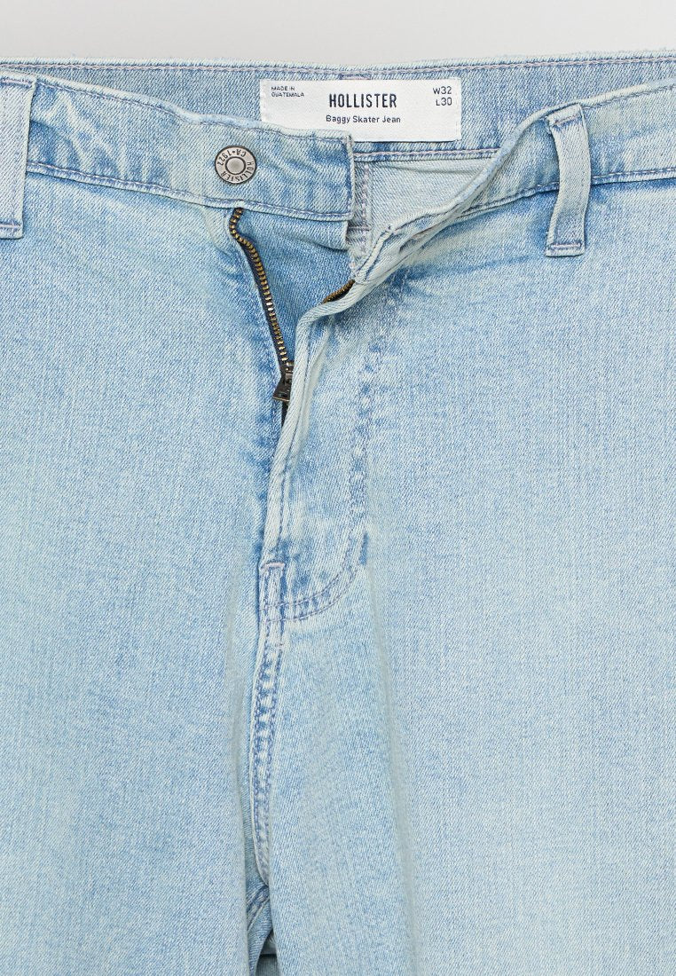 Hollister Co.