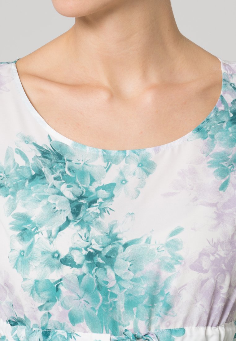 Esprit Maternity